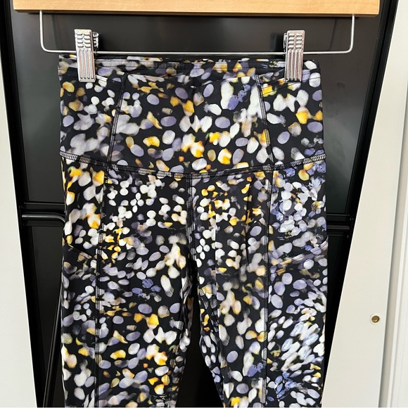 Lululemon Fast and Free Tight II Nulux Metropolis Glow Multi Size 2 - Picture 2 of 6